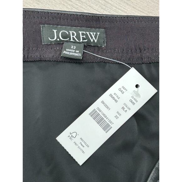 NWT J.Crew No. 3 Black Faux Leather Lined Back Slit Zip Pencil Skirt Size 22 - Picture 6 of 10